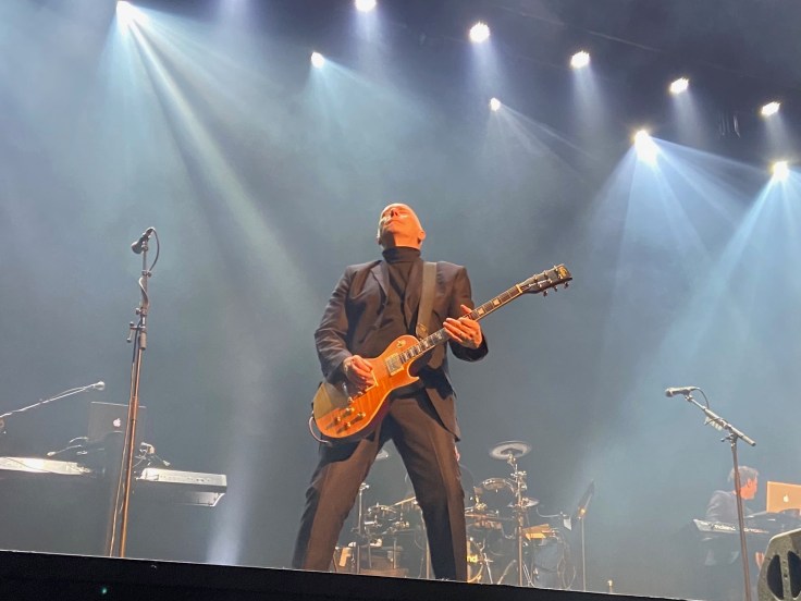 Midge Guitar 4